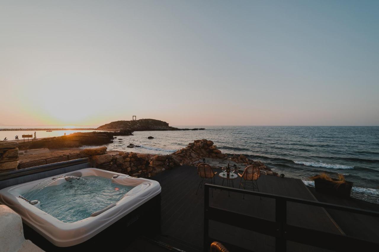 Portara Seaside Luxury Suites Naxos City 外观 照片