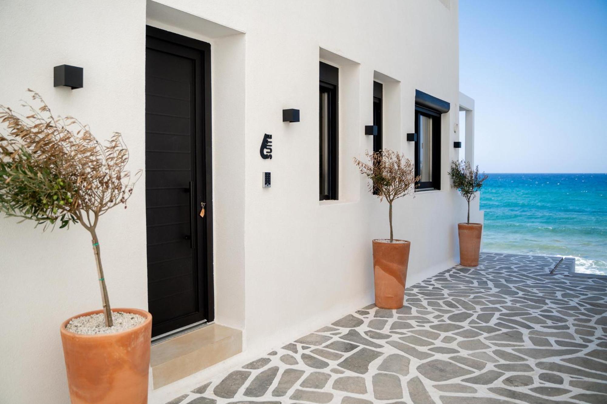 Portara Seaside Luxury Suites Naxos City 外观 照片