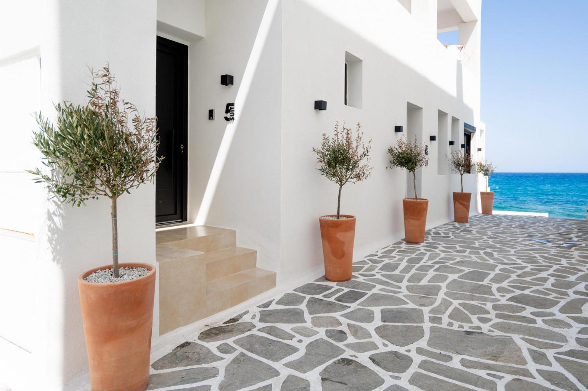 Portara Seaside Luxury Suites Naxos City 外观 照片