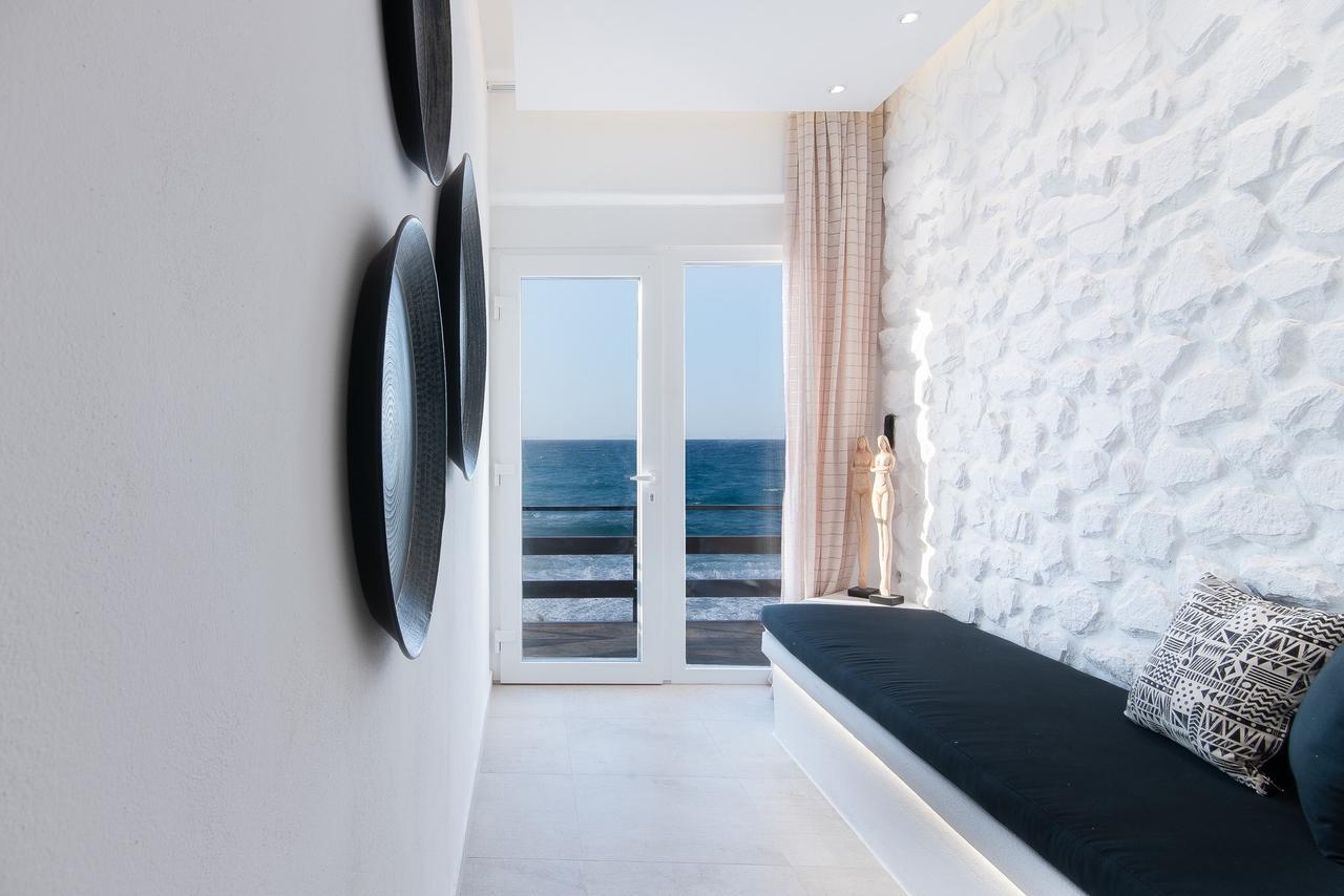 Portara Seaside Luxury Suites Naxos City 外观 照片