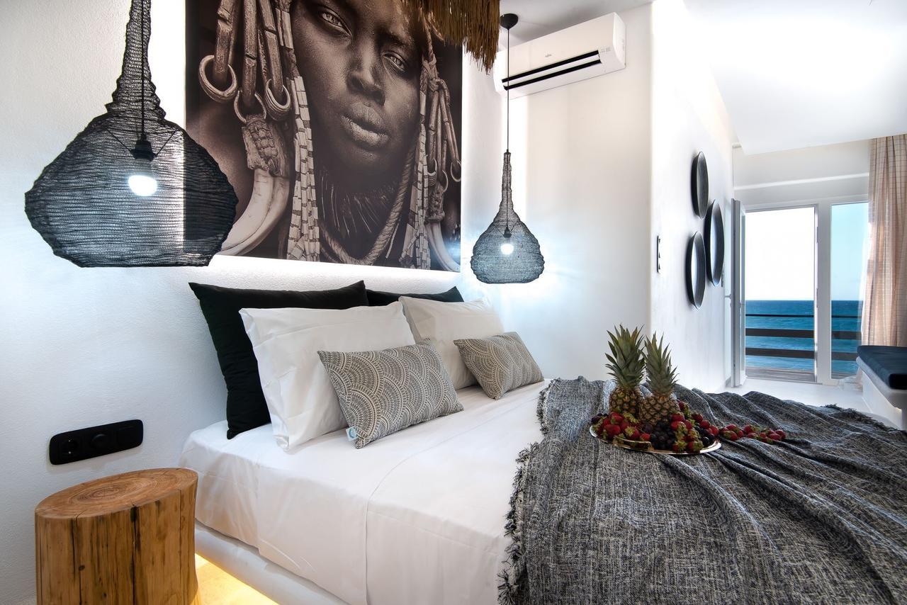 Portara Seaside Luxury Suites Naxos City 外观 照片