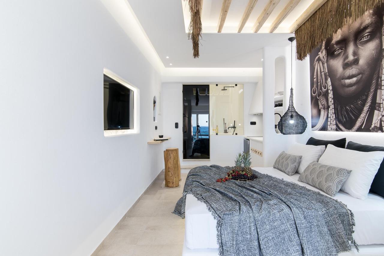 Portara Seaside Luxury Suites Naxos City 外观 照片